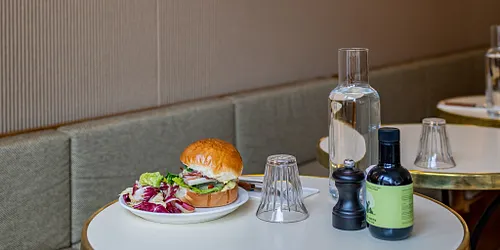 Le Floor Restaurant Paris