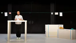 Koulounisation – Salim Djaferi
