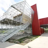 Les Grandes Tables de l'île Seguin