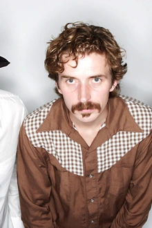 WhoMadeWho