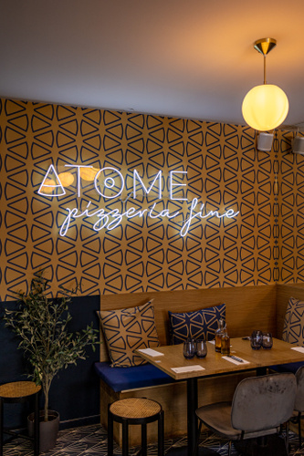 Atome Pizza Restaurant Paris
