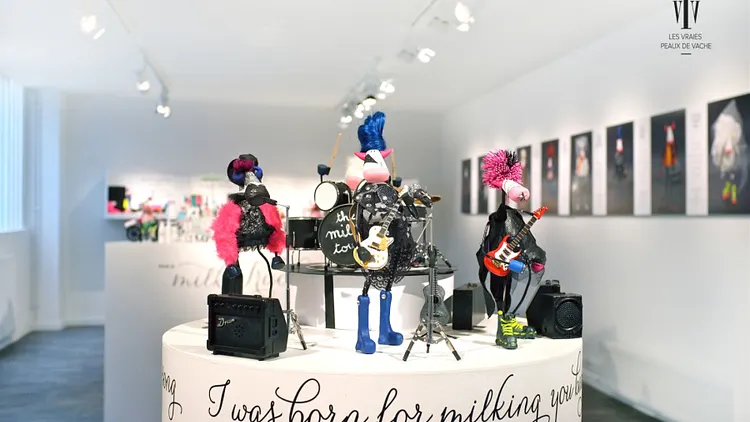 Exposition Color My Milk - Les Vraies Peaux de Vache envahissent la Milk Factory
