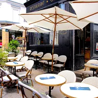 Le Café Lumière