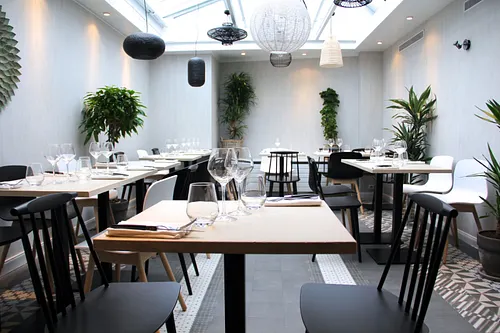 Dix-Huit Restaurant Paris