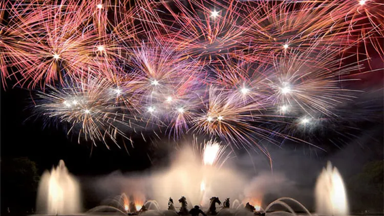 Les grandes eaux nocturnes de Versailles